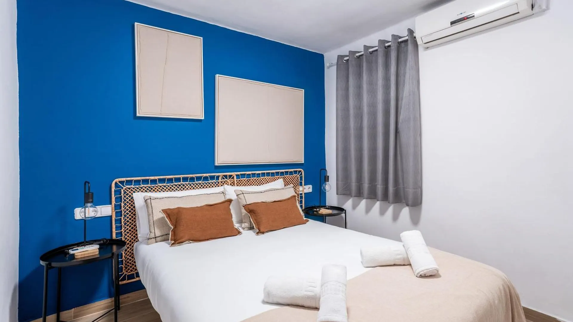 Eixample 4Bd 2Bth With Private Terrace Apartment Barcelona Spain